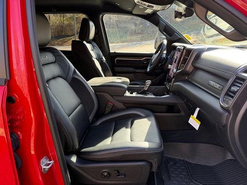 Used 2025 RAM 1500 RHO image 18