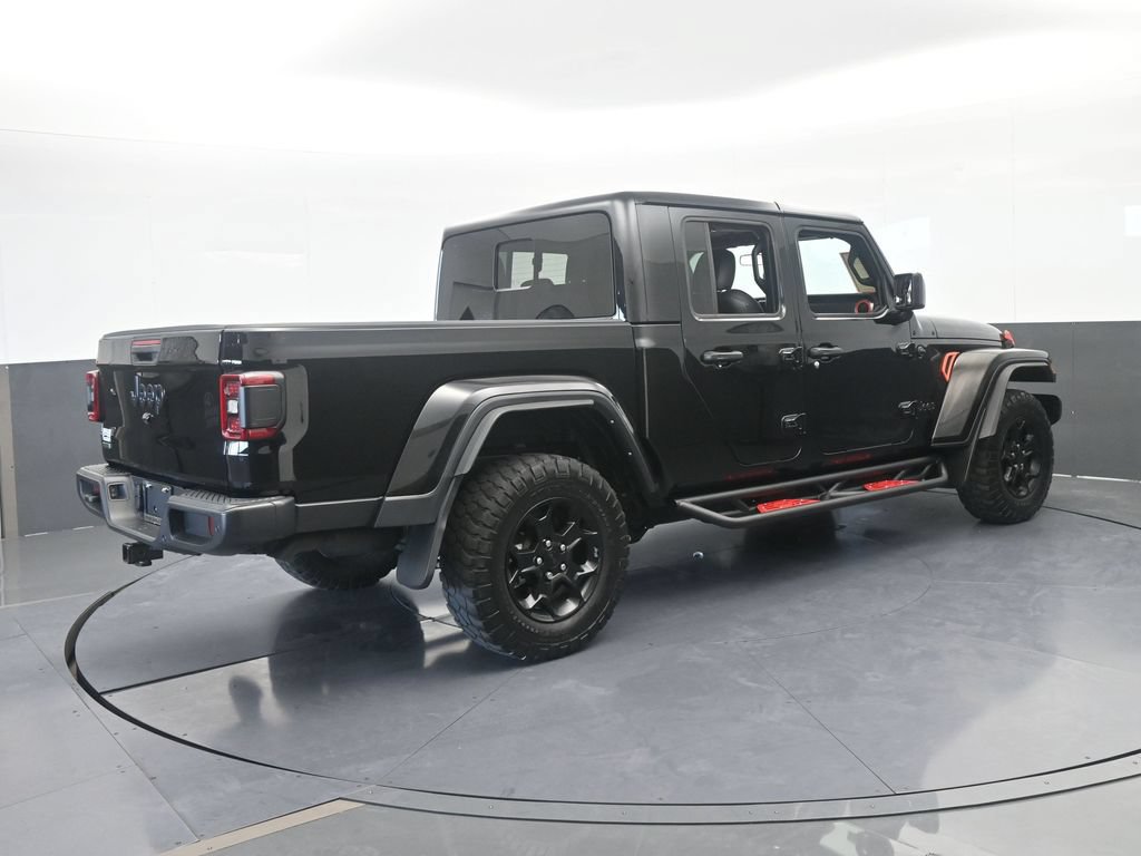 Used 2023 Jeep Gladiator Sport AWD/4WD image 6