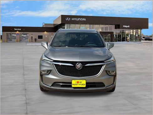 Used 2024 Buick Enclave Essence w/ Sport Touring Edition FWD image 6