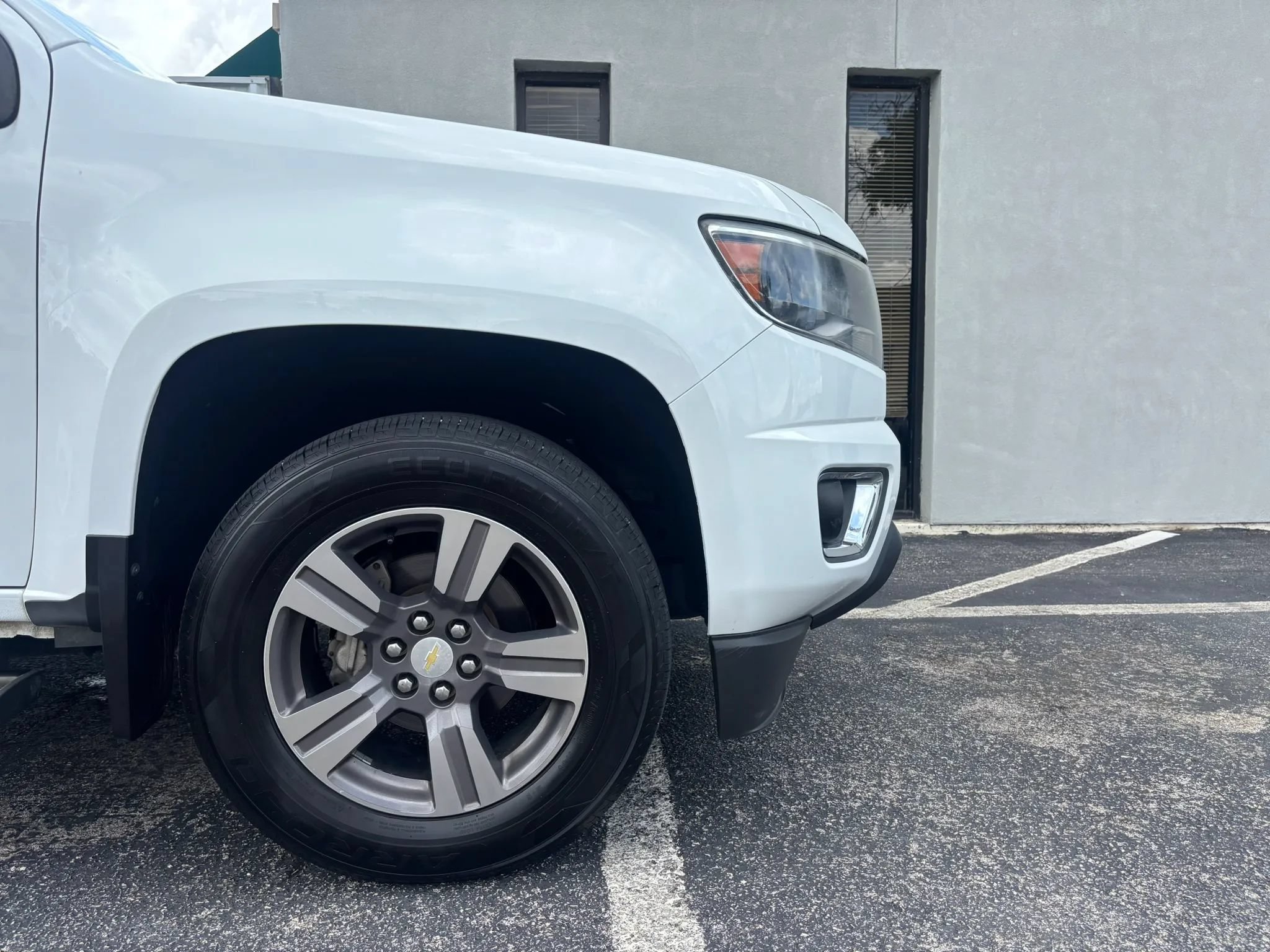 Used 2016 Chevrolet Colorado LT w/ LT Convenience Package RWD image 12