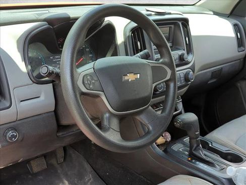 Used 2016 Chevrolet Colorado W/T w/ WT Convenience Package RWD image 9