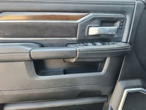 Used 2024 RAM 3500 Laramie w/ Towing Technology Group image 21