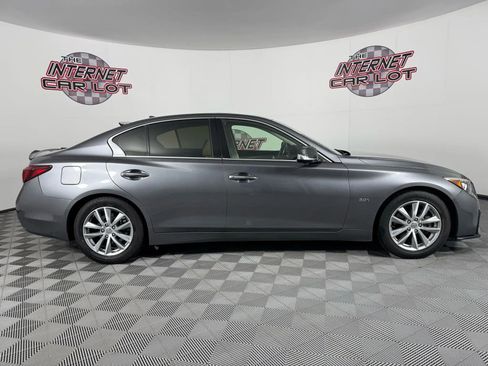 Used 2018 INFINITI Q50 Luxe w/ Sensory Package (Luxe) image 8