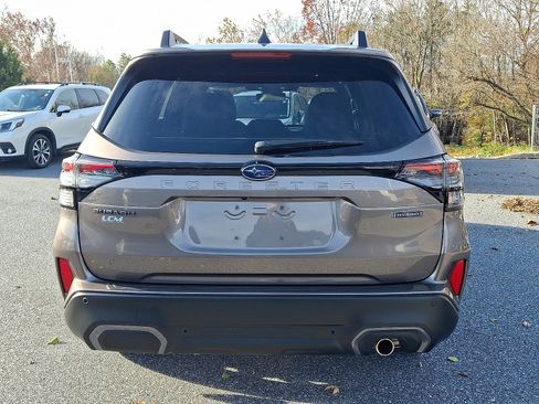 Certified 2025 Subaru Forester Limited w/ Protection Package (1PH) image 5