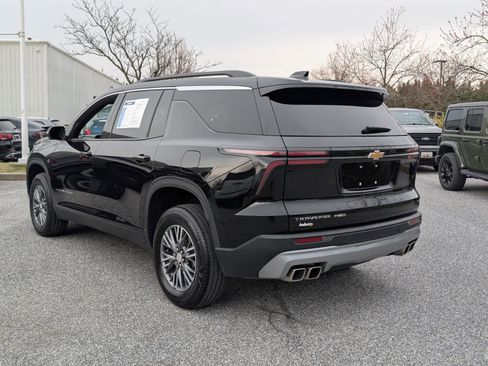 Certified 2024 Chevrolet Traverse LT image 4