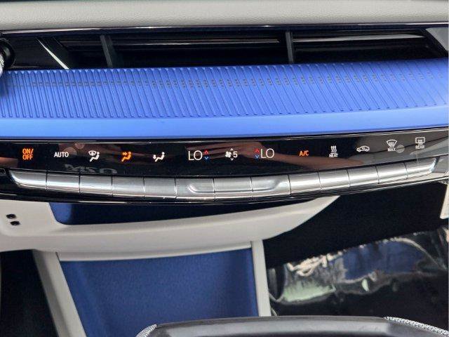 New 2027 Cadillac Optiq Luxury AWD/4WD image 28
