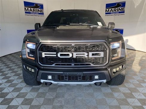 Used 2018 Ford F150 Raptor w/ Equipment Group 802A Luxury image 15