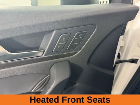 Used 2024 Audi Q5 2.0T Premium Plus image 12