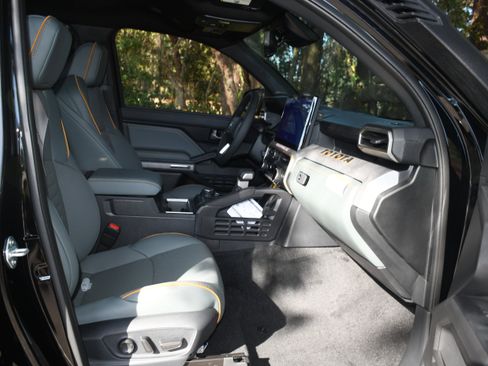 New 2025 Toyota Tacoma Trailhunter image 11