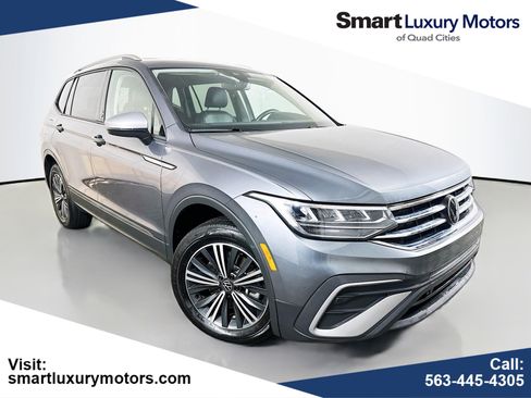 Used 2024 Volkswagen Tiguan Wolfsburg Edition image 1