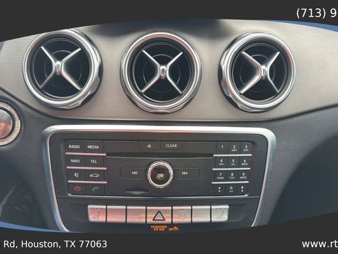 Used 2018 Mercedes-Benz GLA 250 image 46