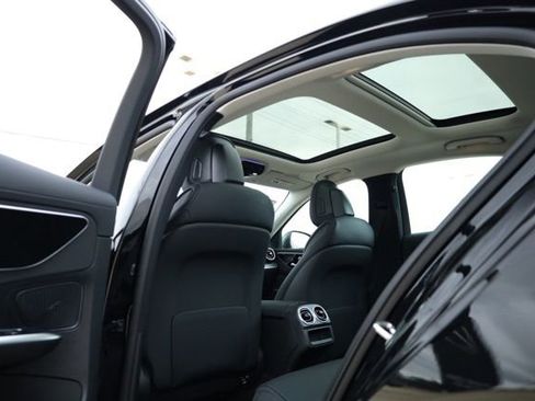 New 2026 Mercedes-Benz C 300 Sedan image 26