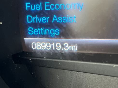 Used 2020 Ford Fusion SE AWD/4WD image 28