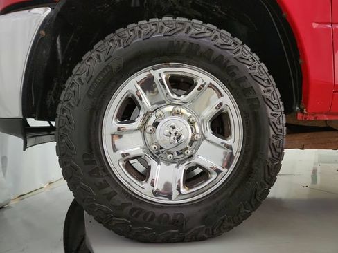 Used 2018 RAM 3500 Tradesman w/ Chrome Appearance Group AWD/4WD image 18