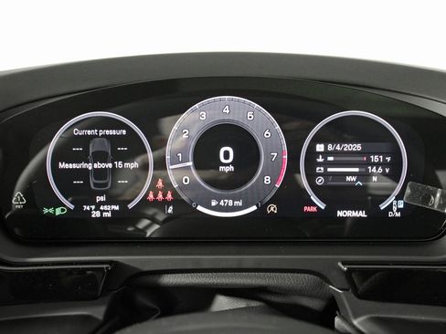 Certified 2025 Porsche Cayenne S image 23