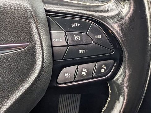 Certified 2021 Chrysler Pacifica Touring-L w/ S Appearance Package image 16