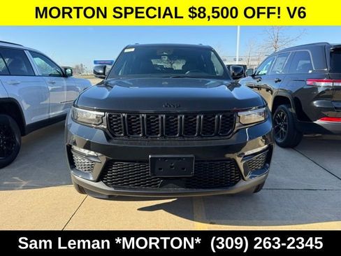 New 2025 Jeep Grand Cherokee Limited w/ Black Appearance Package AWD/4WD image 3