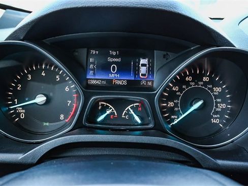 Used 2019 Ford Escape SEL image 26