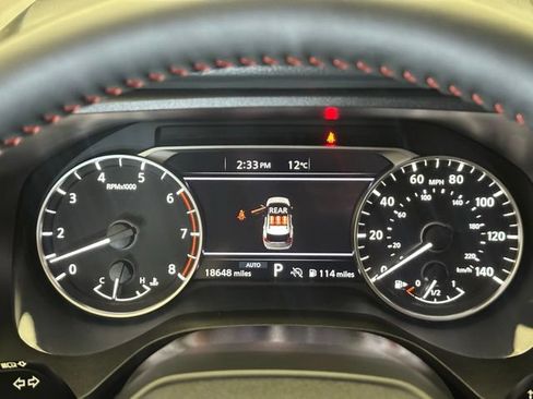 Used 2025 Nissan Rogue SV AWD/4WD image 25