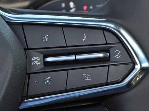 New 2026 Chevrolet Equinox LT image 17