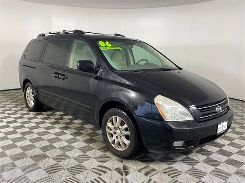 Used 2006 Kia Sedona LX image 17