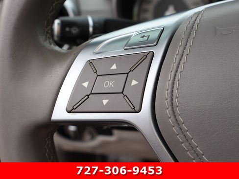 Used 2014 Mercedes-Benz SL 550 image 25