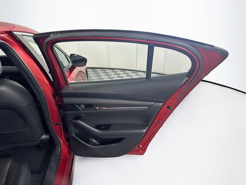 Used 2019 MAZDA MAZDA3 Sedan FWD image 28