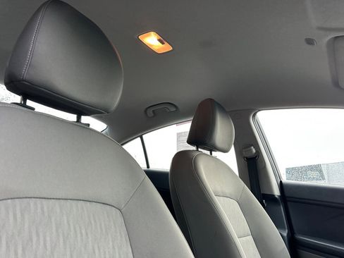 Used 2016 Kia Forte LX image 17