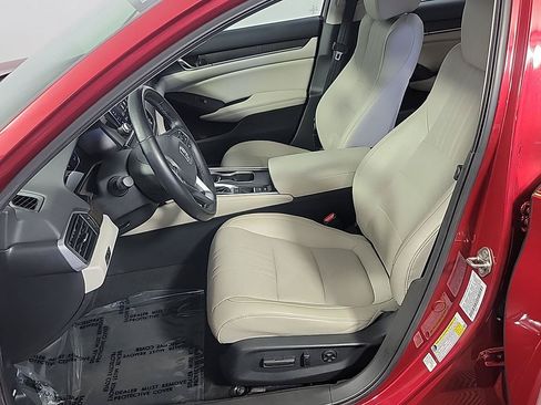 Certified 2019 Honda Accord EX-L image 18