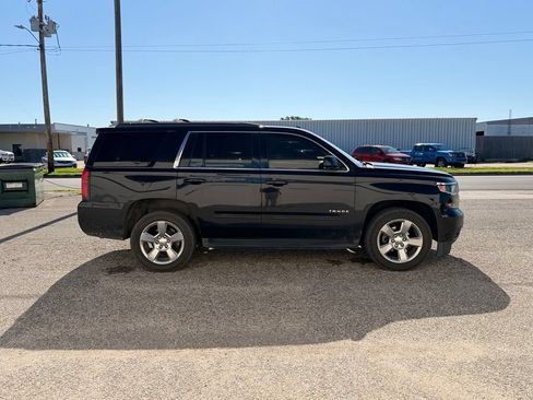 Used 2019 Chevrolet Tahoe LS w/ All-Season Package RWD image 2