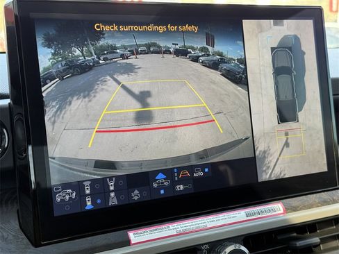 Used 2024 Toyota Tacoma Limited image 25