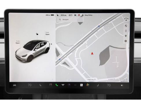 Used 2023 Tesla Model Y Long Range AWD/4WD image 16
