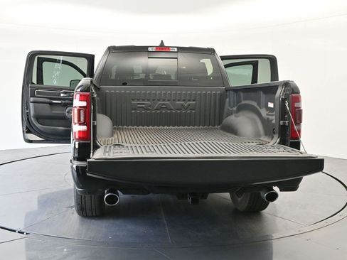 Used 2022 RAM 1500 Laramie AWD/4WD image 37