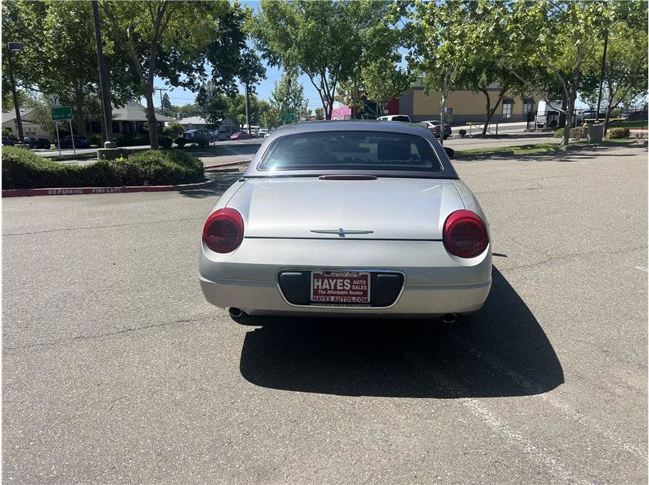 Used 2004 Ford Thunderbird RWD image 6