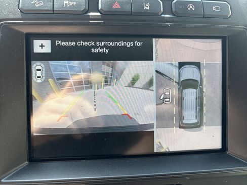 Used 2018 Ford Expedition Max Platinum AWD/4WD image 25