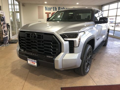 Used 2024 Toyota Tundra Limited w/ TRD Off-Road Package AWD/4WD image 6