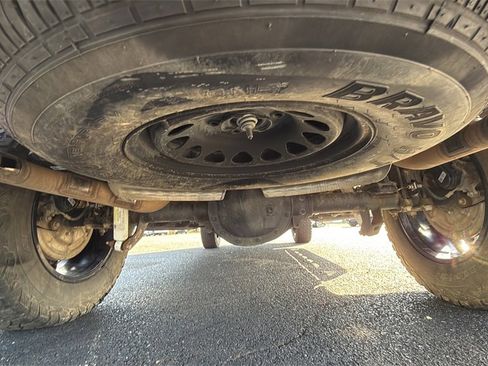 Used 2021 Chevrolet Silverado 1500 Custom Trail Boss w/ LPO, Dark Essentials Package image 25