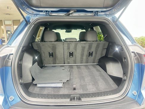 Used 2025 Chevrolet Equinox LT image 31
