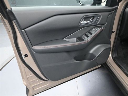 New 2026 Nissan Rogue SV image 28