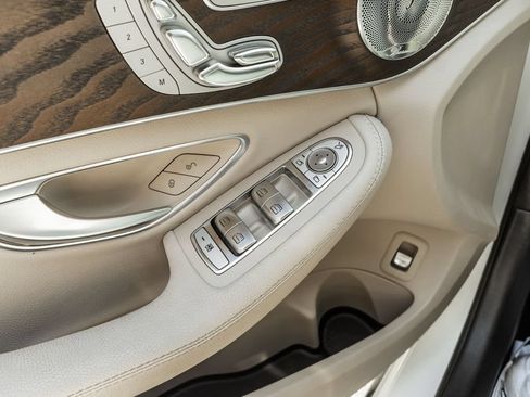 Used 2017 Mercedes-Benz C 300 4MATIC Sedan image 16