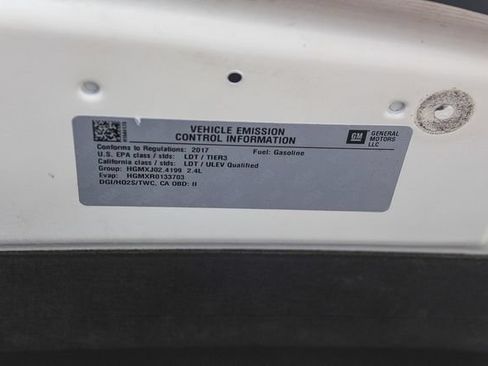 Used 2017 Chevrolet Equinox LS FWD image 37