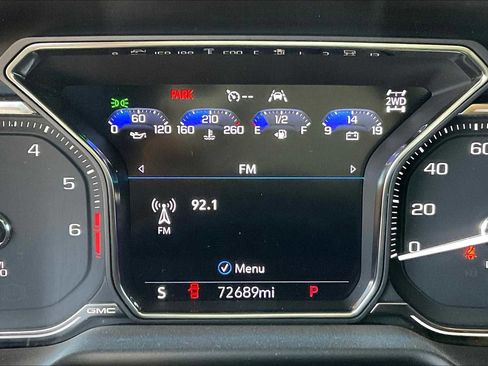 Used 2021 GMC Yukon AT4 image 23