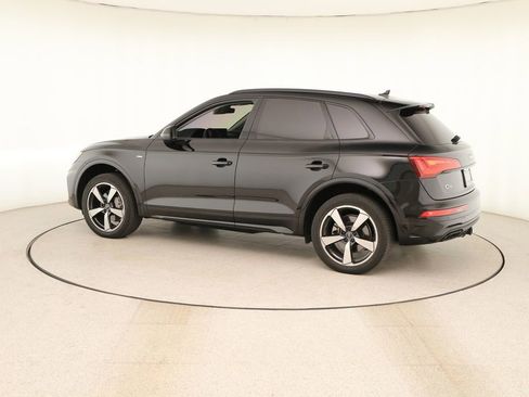 Used 2023 Audi Q5 2.0T Premium Plus w/ Premium Plus Package image 3