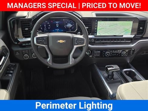 New 2026 Chevrolet Silverado 1500 LTZ w/ LTZ Premium Package AWD/4WD image 17