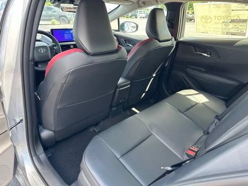 New 2026 Toyota Prius Plug-In Hybrid FWD image 25
