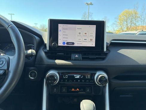 Used 2023 Toyota RAV4 XLE w/ Convenience Package AWD/4WD image 29