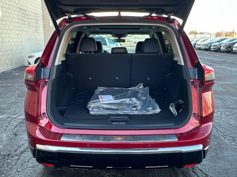 New 2026 Nissan Rogue Platinum w/ Platinum Premium Package image 17