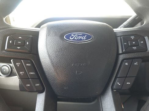 Used 2022 Ford E-350 and Econoline 350 Super Duty w/ Power Windows & Locks Group RWD image 25
