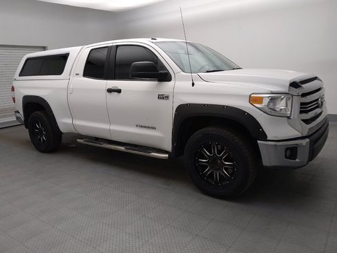 Used 2016 Toyota Tundra SR5 w/ SR5 Upgrade Package RWD image 11