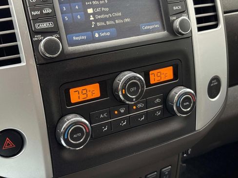 Used 2019 Nissan Frontier PRO-4X image 32
